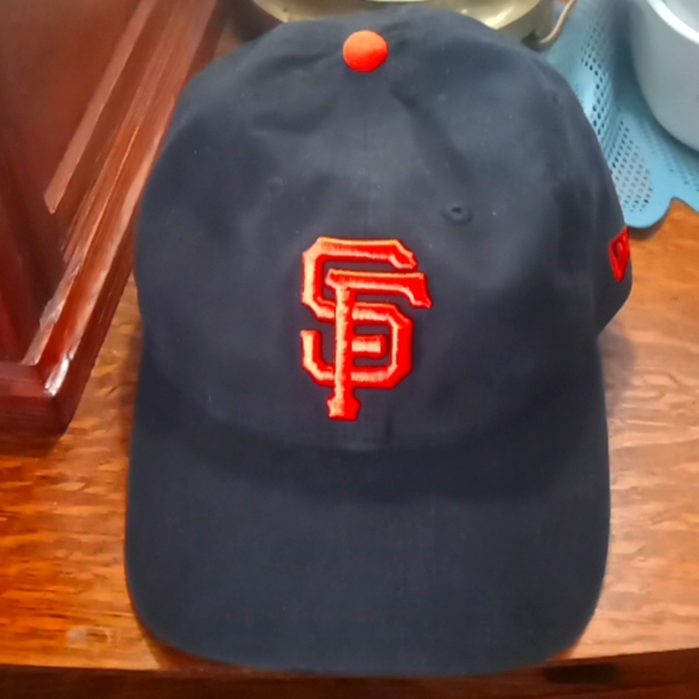 San Francisco Giants MLB  Cap hat , One size fits all! NWOT.